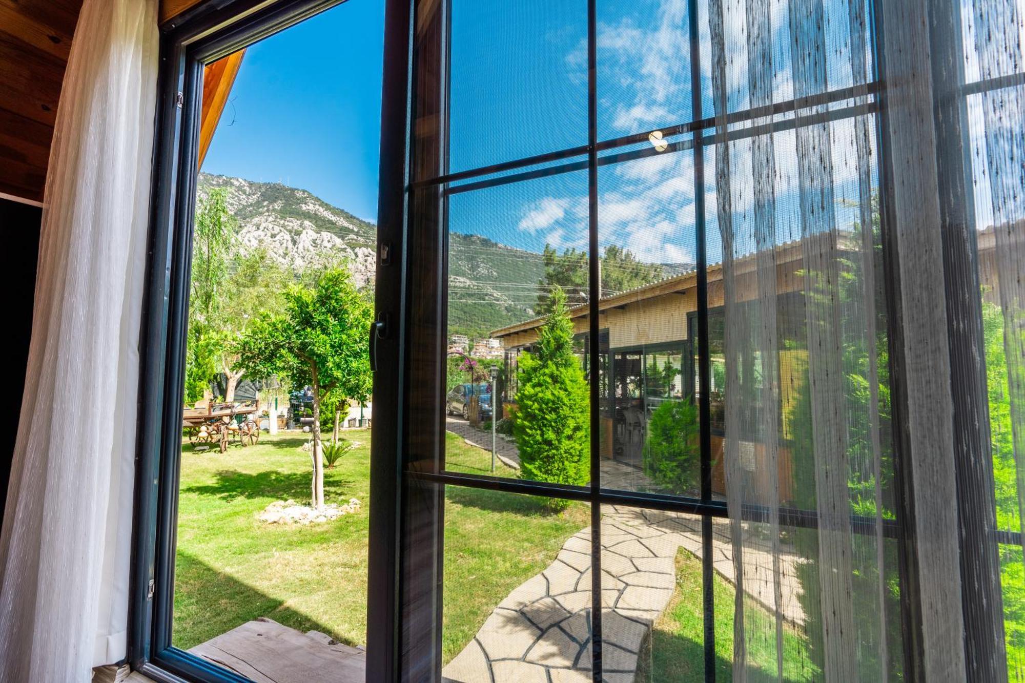 Karaoez Sapphire Bungalows Kumluca Εξωτερικό φωτογραφία